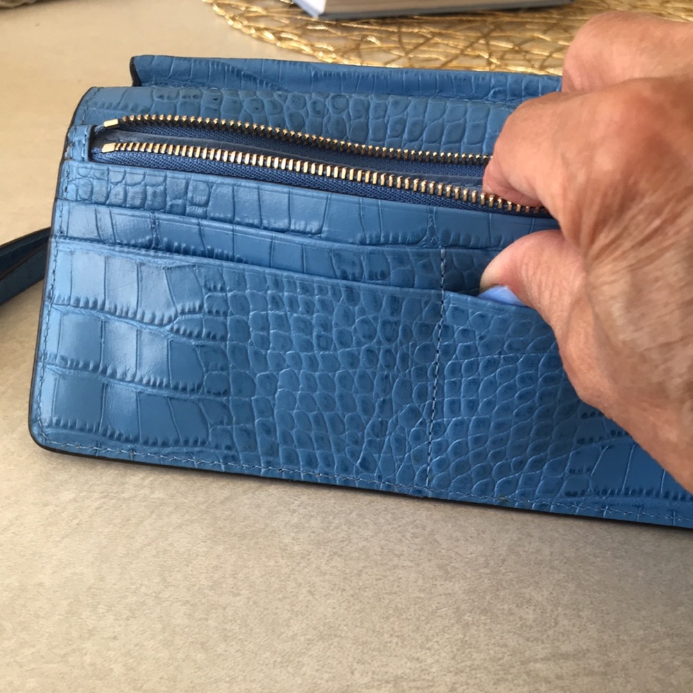 Henri Bendel Blue Croc-Embossed Clutch - Picture 9 of 10